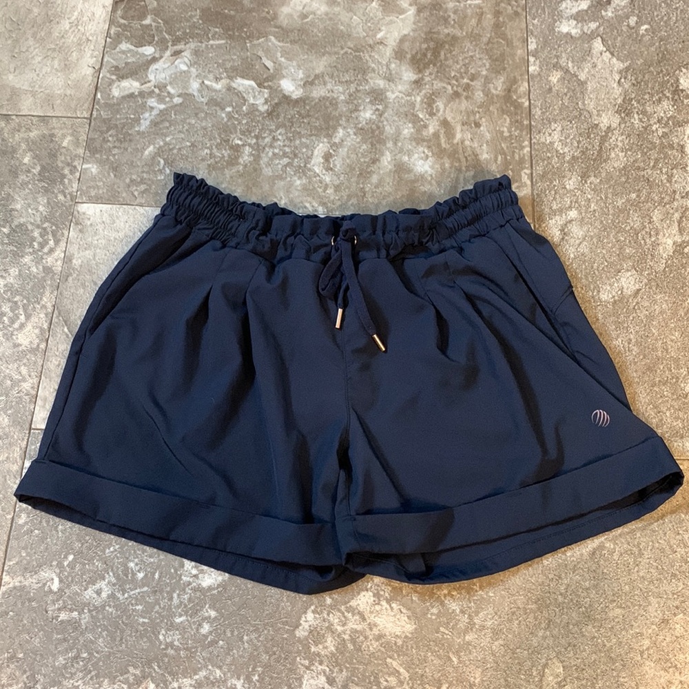 Navy blue shorts with pockets